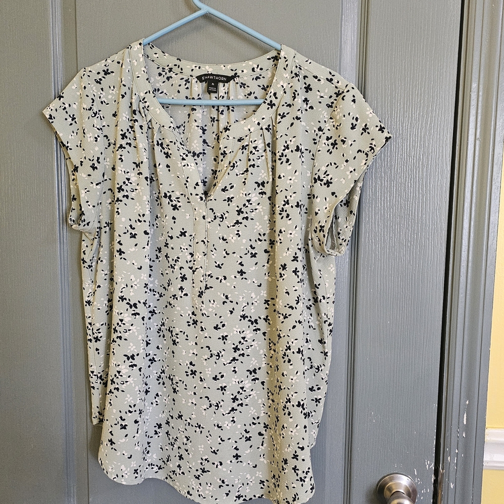 41 Hawthorn Floral Print Women's Top